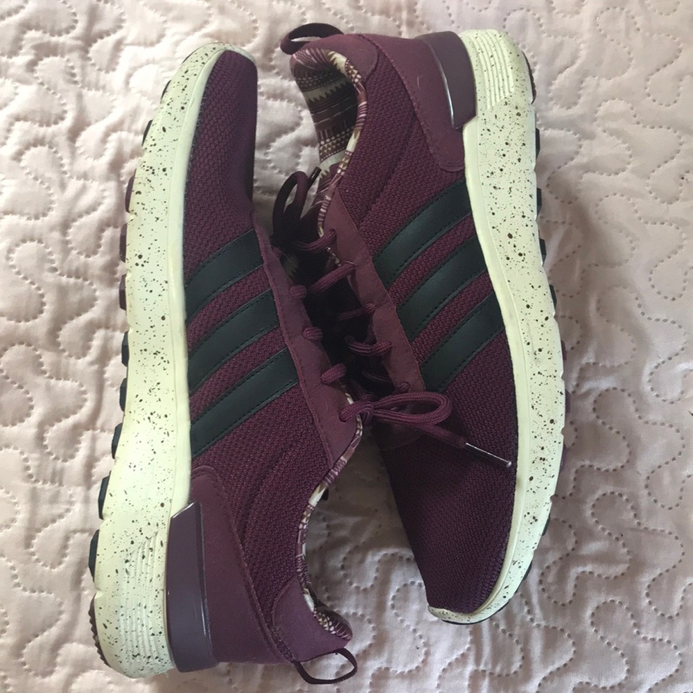 Adidas ortholite sneakers